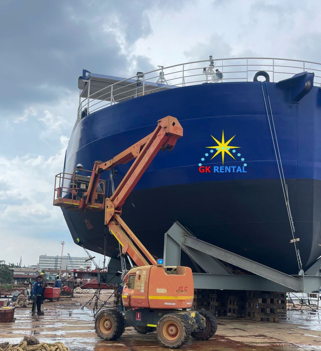 Xe-nang-nguoi-jlg-450AJ