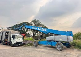Xe nâng người cao 57 mét Genie SX-180
