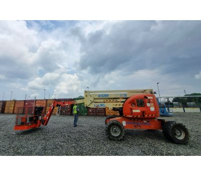 THUÊ XE NÂNG NGƯỜI 16M LÀM VIỆC JLG 450AJ