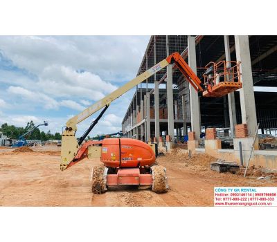 THUÊ XE NÂNG NGƯỜI CẦN GẤP Z 18M-20M JLG 600A